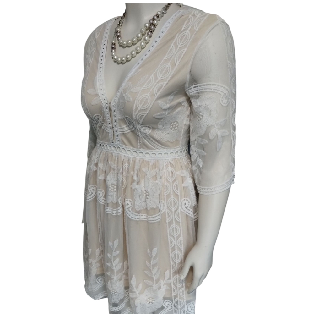 Southern Fried Chics Romantic Embroidered‎ Delicate Whimsy Graduation Dress NWT - Picture 3 of 6
